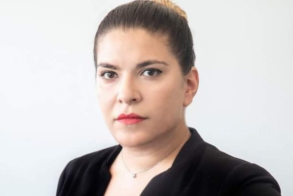 Ανδριανή Μανέτα (Direct)