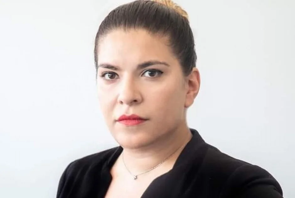 Andriani Maneta (Direct)